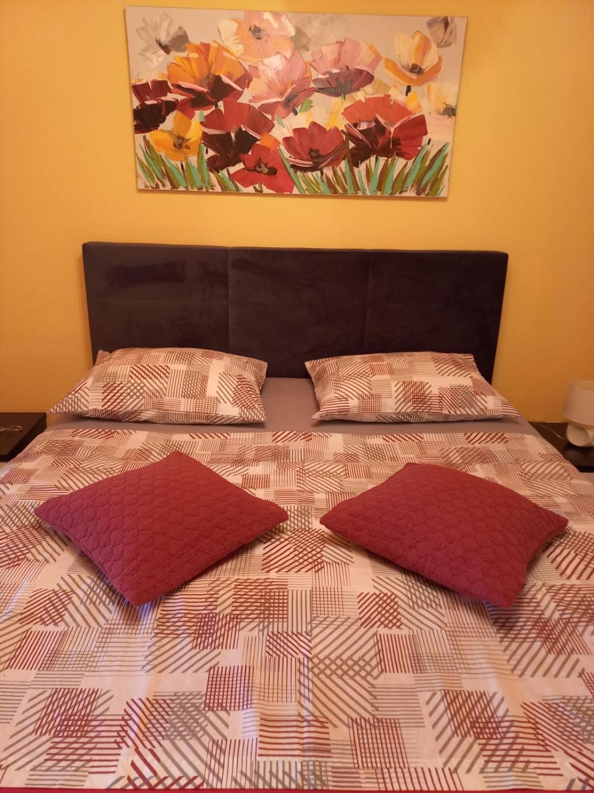Apartmani Corleone Bilice Bagian luar foto