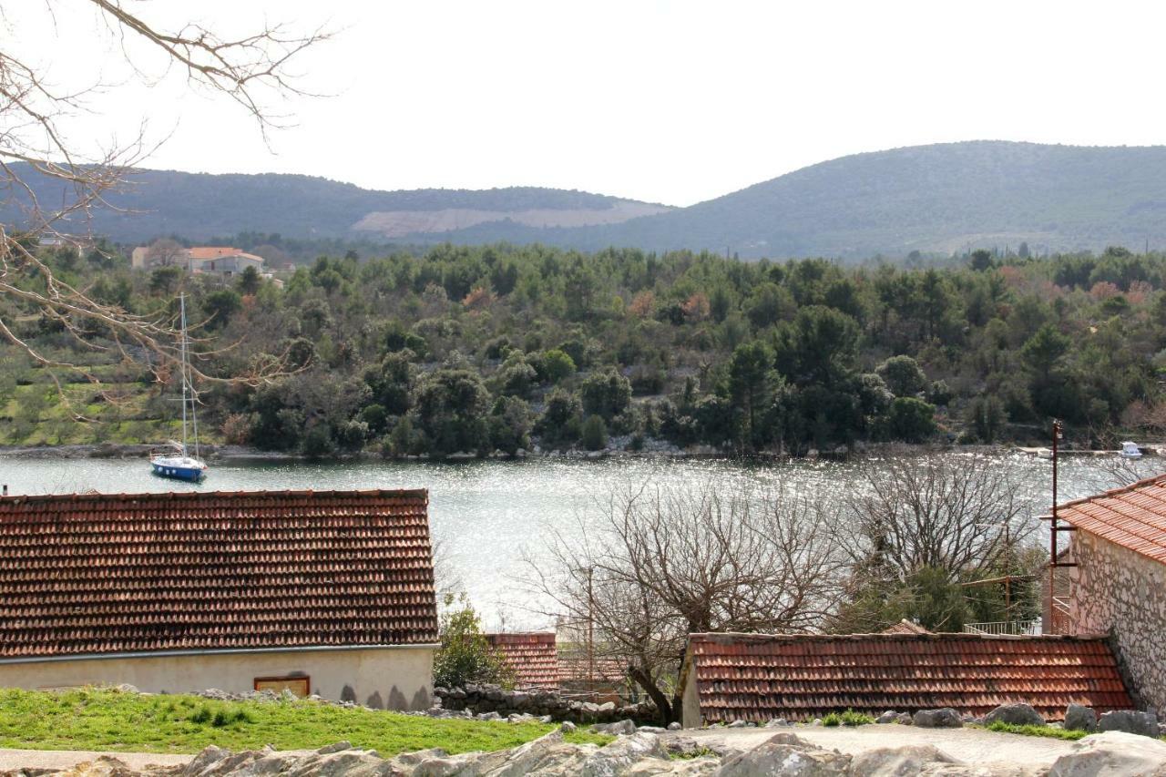 Apartmani Corleone Bilice Bagian luar foto