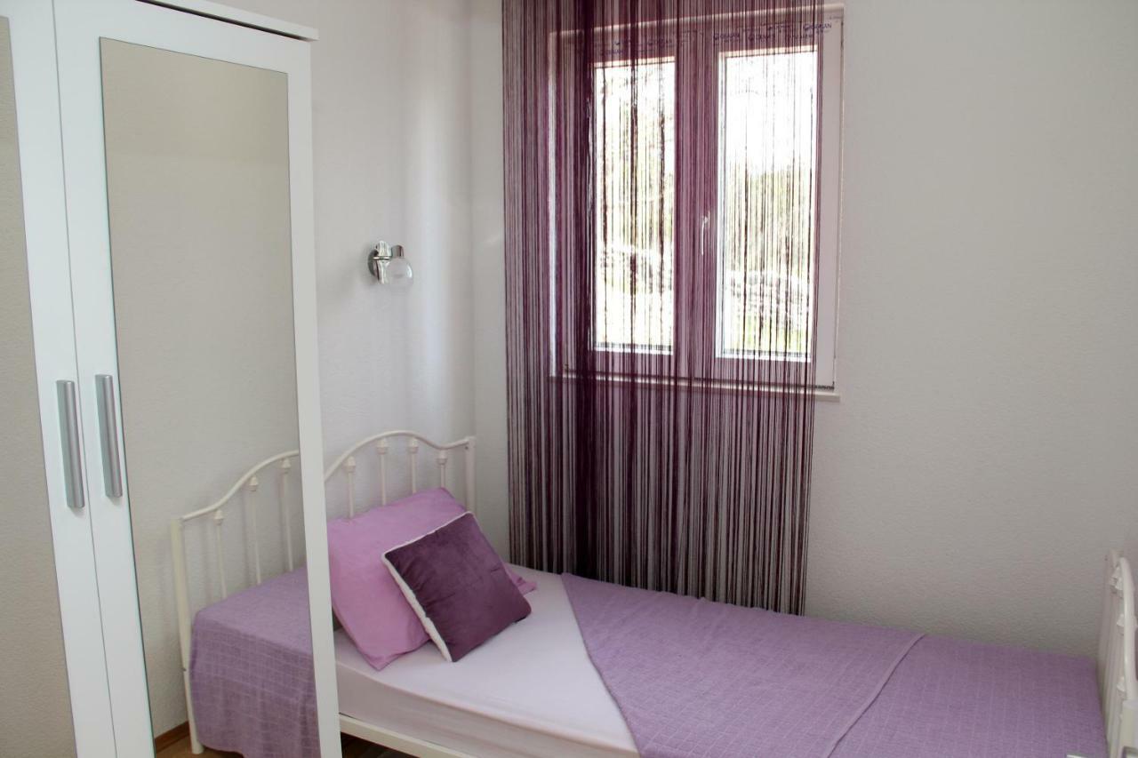 Apartmani Corleone Bilice Bagian luar foto